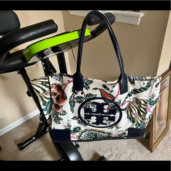 Tory Burch handbag - Picture 3 of 4